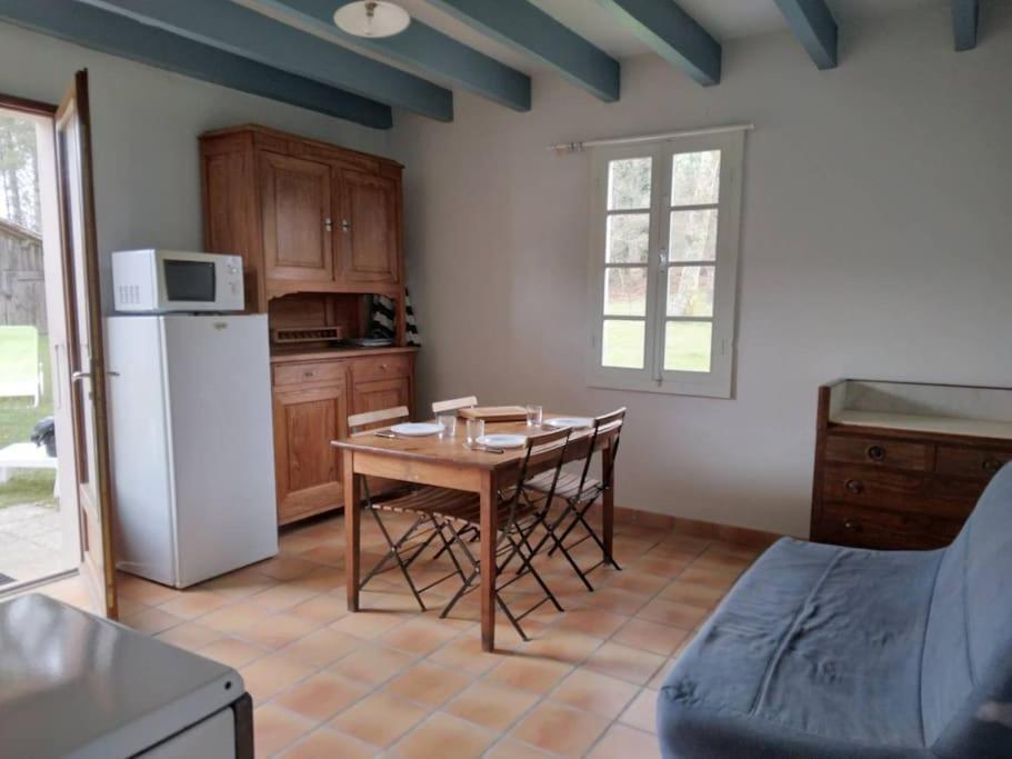 Le Petit Frouas Sud Apartment Vielle-Saint-Girons Ngoại thất bức ảnh